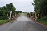 Meridian Road over Black Creek Meridian Road over Black Creek, a NA (unknown or not a building) bridge, built in Rietbrock, Wisconsin in 1940.