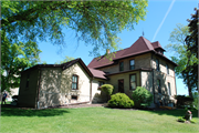 504 E Main St, a Queen Anne house, built in Palmyra, Wisconsin in .