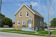 2616 Custer St., a Front Gabled house, built in Manitowoc, Wisconsin in 1897.