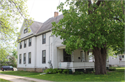 419 MADISON ST, a Queen Anne house, built in Beaver Dam, Wisconsin in 1910.