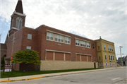 423 Fremont St., a Contemporary elementary, middle, jr.high, or high, built in Kiel, Wisconsin in 1905.