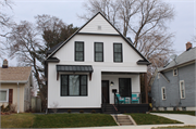 218 Superior Ave, a Front Gabled house, built in Sheboygan, Wisconsin in 1904.