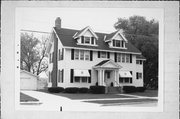 272 LAKE AVE, a Colonial Revival/Georgian Revival house, built in Montello, Wisconsin in 1914.