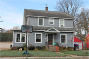 320 WARREN AVE 320 WARREN AVE, a Dutch Colonial Revival house, built in Reedsburg, Wisconsin in 1924.