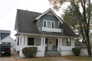 190 3RD ST, a Bungalow house, built in Reedsburg, Wisconsin in 1916.