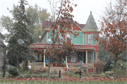 700 E MAIN ST, a Queen Anne house, built in Reedsburg, Wisconsin in 1895.