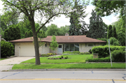 8511 W WISCONSIN AVE, a Ranch house, built in Wauwatosa, Wisconsin in 1955.