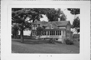 COUNTY V, E SIDE, 0.8 MILE N OF COUNTY P, a Gabled Ell house, built in Wellington, Wisconsin in .