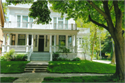 2704 N SHEPARD AVE, a Colonial Revival/Georgian Revival house, built in Milwaukee, Wisconsin in 1895.