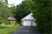 20600 W DOWNIE RD, a Colonial Revival/Georgian Revival house, built in New Berlin, Wisconsin in 1942.