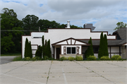 N56 W14750 SILVER SPRING RD, a Other Vernacular restaurant/supper club, built in Menomonee Falls, Wisconsin in 1927.
