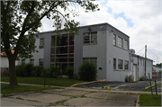 8817 W Lynx Ave, a Contemporary industrial bldg/manufacturing facility, built in Milwaukee, Wisconsin in 1962.