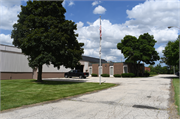 N 124th Street, a Astylistic Utilitarian Building industrial bldg/manufacturing facility, built in Milwaukee, Wisconsin in 1955.