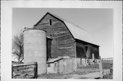 8630 JANCING AVE, a Astylistic Utilitarian Building barn, built in Leon, Wisconsin in 1892.