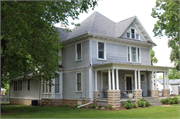 841 RACINE ST, a Queen Anne house, built in Delavan, Wisconsin in 1906.