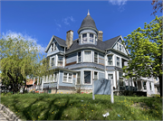 743 N 25TH ST, a Queen Anne duplex/two-flat, built in Milwaukee, Wisconsin in 1887.