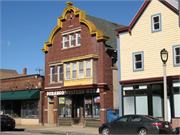 1112-1114 W LINCOLN AVE, a German Renaissance Revival large retail building, built in Milwaukee, Wisconsin in 1919.