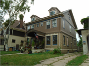 827 N 28TH ST, a Colonial Revival/Georgian Revival house, built in Milwaukee, Wisconsin in 1908.