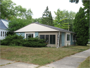 2746 N 81ST ST, a Lustron house, built in Milwaukee, Wisconsin in 1948.