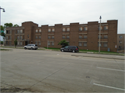 2801 W WISCONSIN AVE 2801 W WISCONSIN AVE, a Contemporary live-in care facility/sanitarium, built in Milwaukee, Wisconsin in 1969.