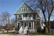 69 E 1ST ST 69 E 1ST ST, a Queen Anne house, built in Fond du Lac, Wisconsin in 1890.