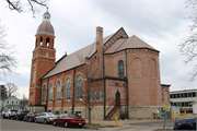 400 West Ave S, a Romanesque Revival house of worship, built in La Crosse, Wisconsin in 1904.