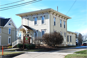 109 S MADISON ST, a Italianate house, built in Evansville, Wisconsin in .