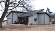 819 Sunrise Ct, a Contemporary house, built in De Pere, Wisconsin in 1974.