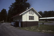 8500 RAVEN RD, a Astylistic Utilitarian Building shed, built in Lake Tomahawk, Wisconsin in 1927.
