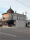 1301 N MAIN ST, a Queen Anne grocery store/supermarket, built in Racine, Wisconsin in 1899.