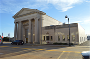 311 W GRAND AVE, a Neoclassical/Beaux Arts bank/financial institution, built in Wisconsin Rapids, Wisconsin in 1921.