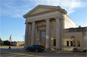 311 W GRAND AVE, a Neoclassical/Beaux Arts bank/financial institution, built in Wisconsin Rapids, Wisconsin in 1921.