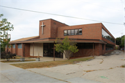 7440 HARWOOD AVE, a Contemporary school – elem/middle/jr high/high, built in Wauwatosa, Wisconsin in 1955.