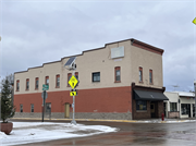 635 S Main St, a Commercial Vernacular lodging-hotel, built in Shawano, Wisconsin in 1905.