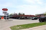 1004 La Crosse St, a Neo-Expressionism restaurant/supper club, built in La Crosse, Wisconsin in 1966.