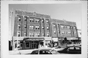 16-32 N BROWN ST 16-32 N BROWN ST, a Prairie School lodging-hotel, built in Rhinelander, Wisconsin in 1916.