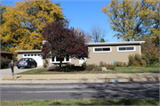 6314 Lakeview Blvd, a Contemporary house, built in Middleton, Wisconsin in 1955.