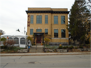 2535 S KINNICKINNIC AVE 2535 S KINNICKINNIC AVE, a Neoclassical/Beaux Arts social recreational/fraternal hall, built in Milwaukee, Wisconsin in 1895.