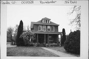 316 DAHL ST 316 DAHL ST, a American Foursquare house, built in Rhinelander, Wisconsin in 1907.