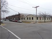 1011-1015 E MAIN ST, a Astylistic Utilitarian Building industrial bldg/manufacturing facility, built in Madison, Wisconsin in 1925.
