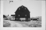 N962 MUNICIPAL DR, a Astylistic Utilitarian Building barn, built in Greenville, Wisconsin in 1915.