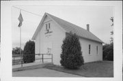 W9702 GIVENS ROAD, NW CORNER OF COUNTY HIGHWAY T AND GIVENS RD, a Front Gabled school-one to six room, built in Hortonia, Wisconsin in 1896.