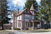 1171 N GLENVIEW AVE 1171 N GLENVIEW AVE, a Queen Anne house, built in Wauwatosa, Wisconsin in 1900.