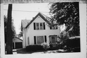 536 N DREW ST, a Queen Anne house, built in Appleton, Wisconsin in 1901.