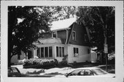 509 S ELM ST, a Dutch Colonial Revival house, built in Appleton, Wisconsin in 1927.