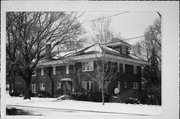 115 N GREEN BAY RD, a Prairie School house, built in Appleton, Wisconsin in 1917.