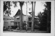 538-540 N LAWE ST, a Queen Anne apartment/condominium, built in Appleton, Wisconsin in 1890.