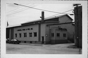 975 N MEADE ST, a Astylistic Utilitarian Building warehouse, built in Appleton, Wisconsin in 1928.