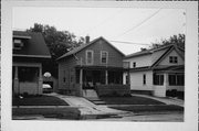552 N STATE ST, a Front Gabled house, built in Appleton, Wisconsin in 1900.