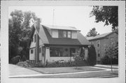 725 E WASHINGTON ST 725 E WASHINGTON ST, a Bungalow house, built in Appleton, Wisconsin in 1916.
